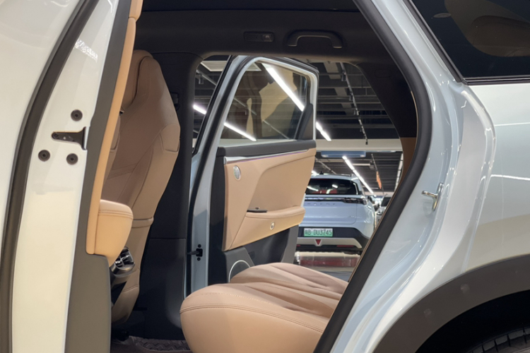 ARCFOX极狐 极狐 阿尔法T5(ARCFOX αT5) 2025款 520 MAX中控内饰7006