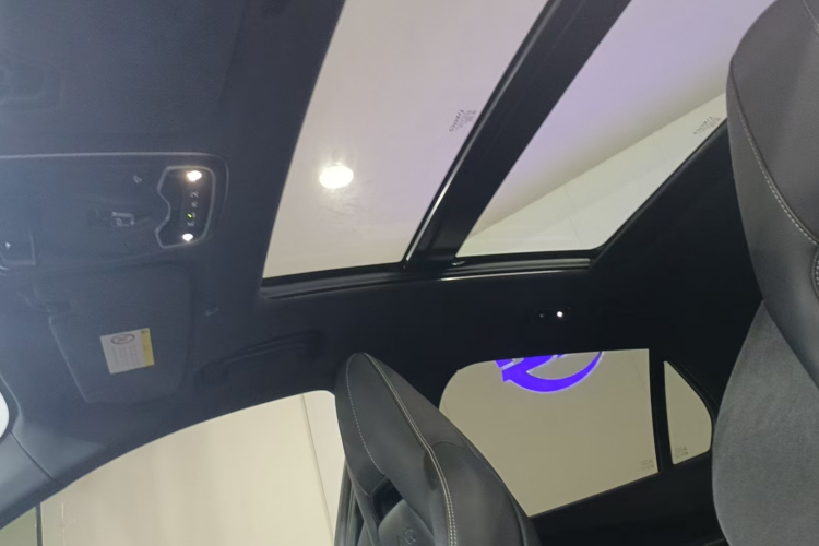 领克03 2023款 1.5TD DCT劲Pro局部细节22