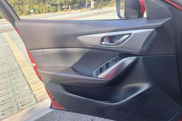 马自达CX-4 2016款 2.0L 自动两驱蓝天品位版中控内饰7001