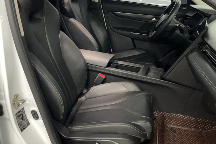 小鹏G3 2022款 G3i 460N局部细节41