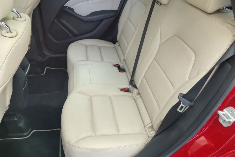 奔驰B级 2012款 B 180车身外观6007