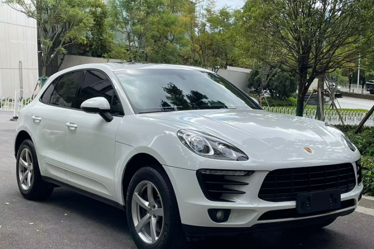 保时捷 2016款 Macan 2.0T车身外观6002