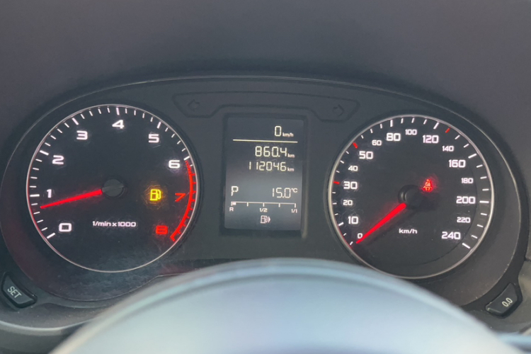 奥迪A1 2014款 30 TFSI Sportback时尚型中控内饰15