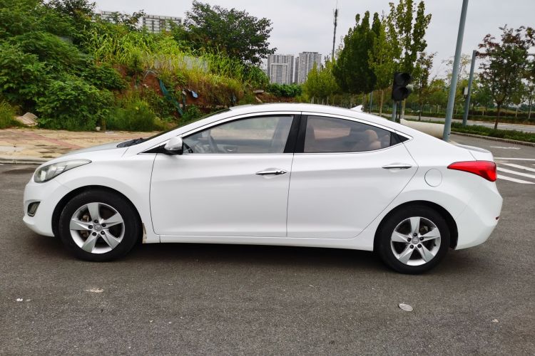 现代 朗动 2012款 1.6L 自动领先型车身外观6005