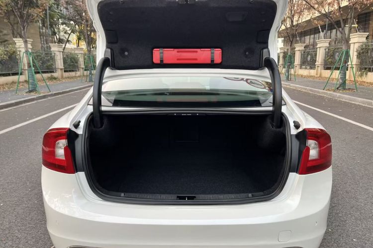 沃尔沃S60 2016款 S60L T4 智远版局部细节23