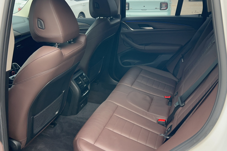 宝马X3 2021款 改款 xDrive28i M运动套装中控内饰7003