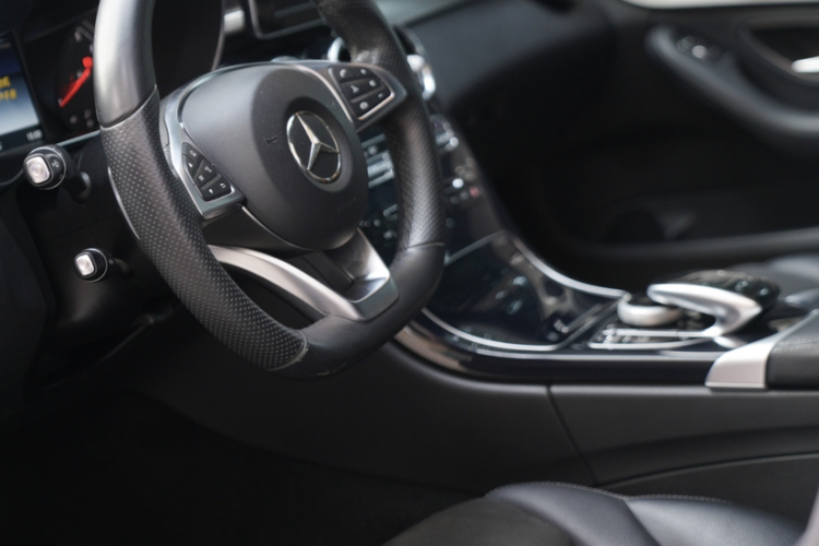 奔驰C级 2017款 改款 C 200 运动版车身外观6003