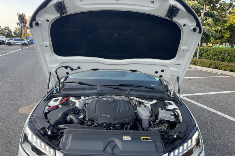奥迪A4L 2020款 40 TFSI 时尚动感型局部细节24