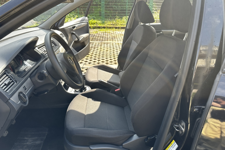 大众 朗逸 2013款 改款经典 1.6L 手动风尚版局部细节19