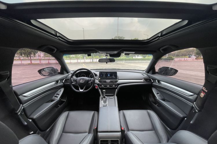 本田 英仕派 2022款 260TURBO 精致版车身外观6015