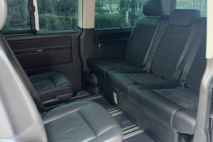 大众 迈特威 2017款 2.0TSI 四驱尊享版 7座中控内饰7004