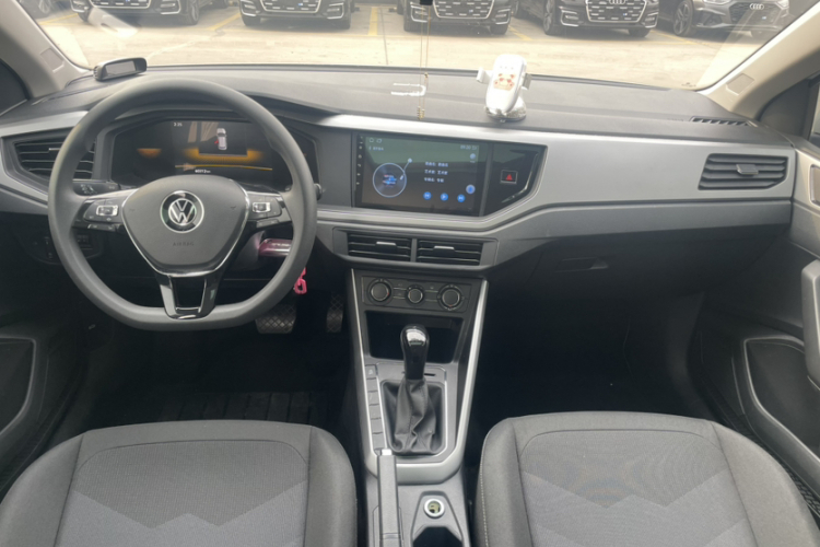 大众 Polo 2023款 Plus 1.5L 自动全景乐享版中控内饰7003