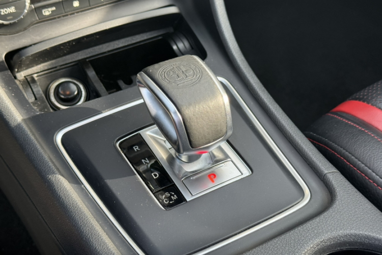 奔驰CLA AMG 2015款 AMG CLA 45 4MATIC中控内饰7005