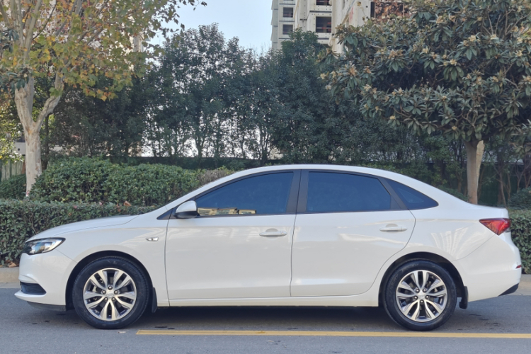 别克 英朗 2021款 改款 1.3T 自动轻混动精英型车身外观6001