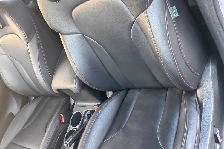 哈弗H6 2015款 运动版 1.5T 自动两驱豪华型中控内饰7004