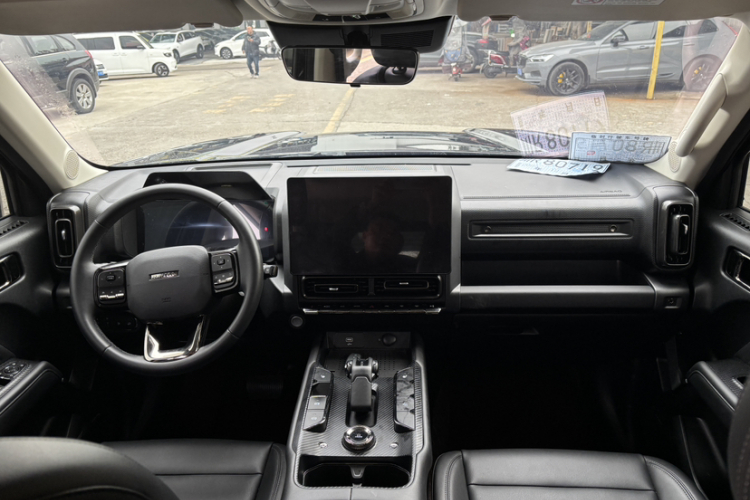 哈弗猛龙新能源 2023款 Hi4 102 探索版中控内饰7006