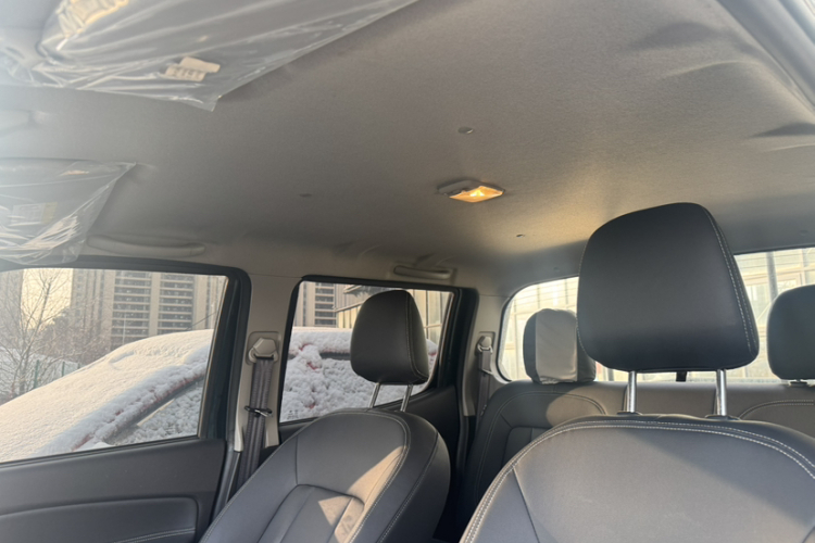 东风 锐骐 2023款 2.4T柴油两驱创业版长货箱YCY24165-61局部细节22