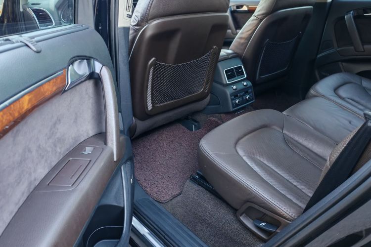 奥迪Q7 2014款 35 TFSI 运动型中控内饰7002