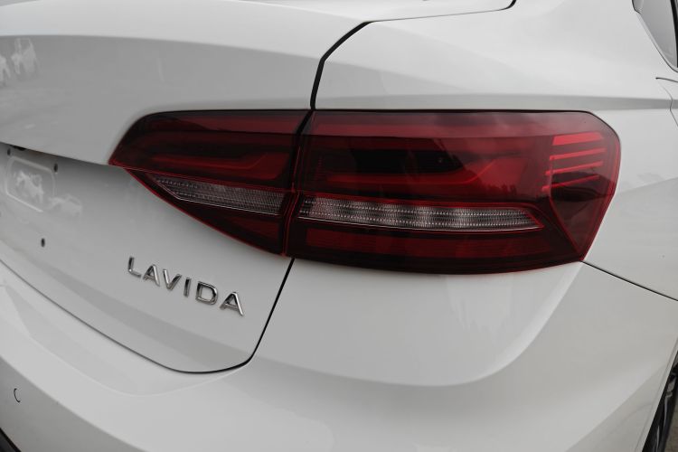 大众 朗逸 2023款 改款 1.5L 自动星空五百万版车身外观6011