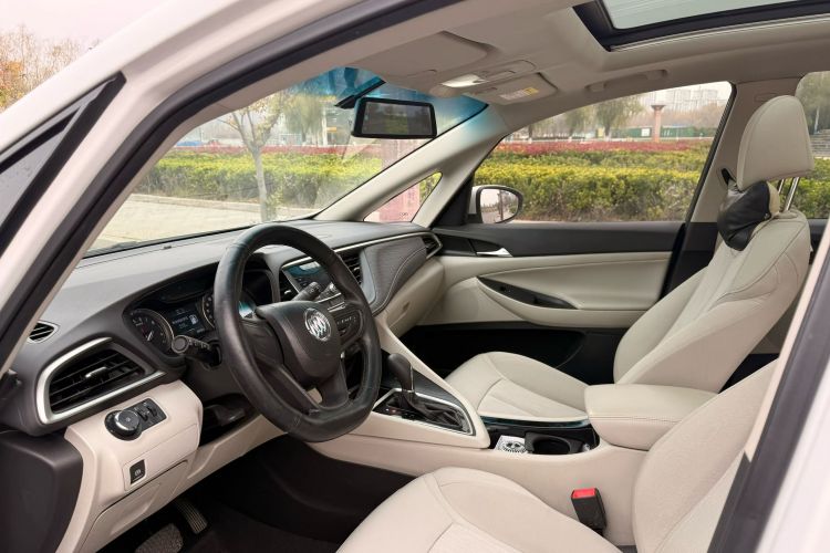 别克GL6 2018款 18T 6座精英型中控内饰7002