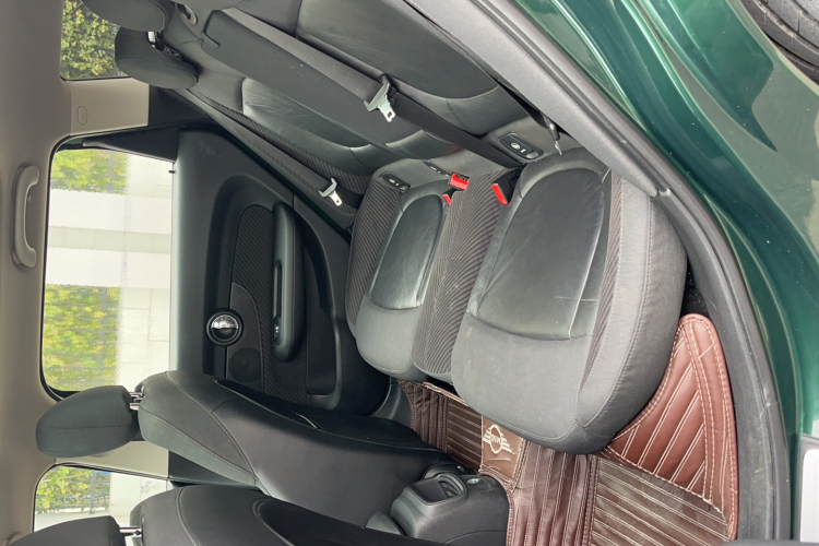 MINI Clubman 2016款 改款 1.5T COOPER中控内饰7003