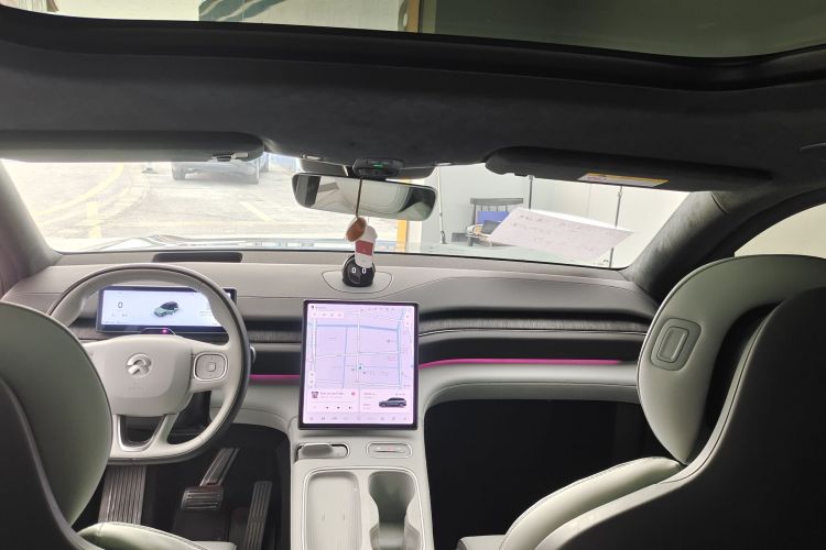 蔚来ES6 2023款 75kWh中控内饰7005