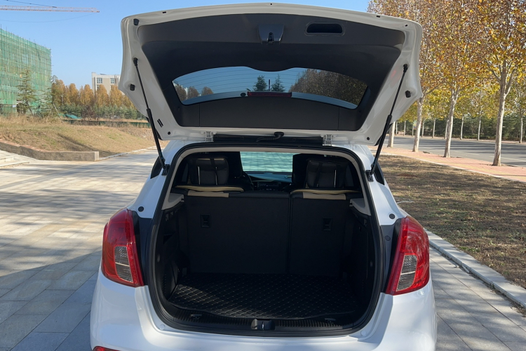 别克 昂科拉 2017款 18T 自动两驱都市领先型局部细节23