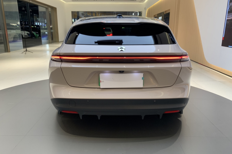 蔚来ET5T 2023款 75kWh Touring车身外观6001