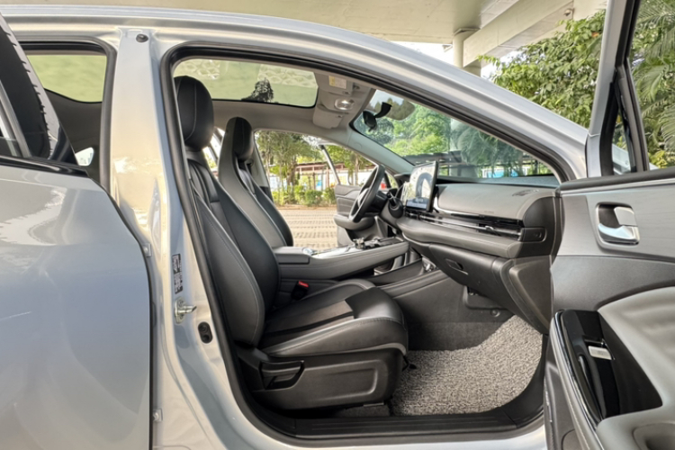 埃安 AION S Plus 2022款 70 智领版局部细节41