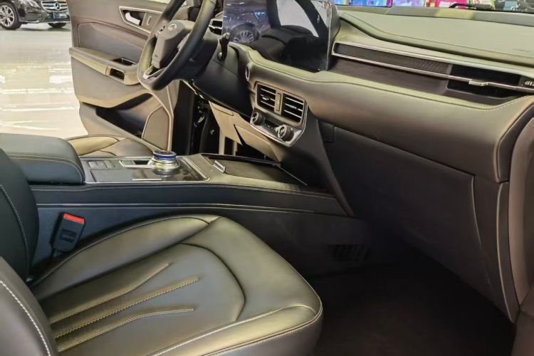 福特 锐界 2021款 PLUS EcoBoost 245 两驱铂锐型 5座中控内饰7005