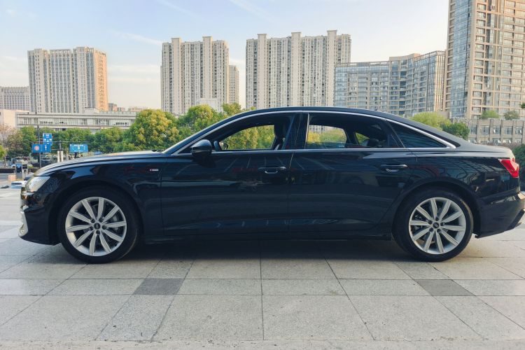奥迪A6L 2024款 45 TFSI 臻选动感型车身外观6003