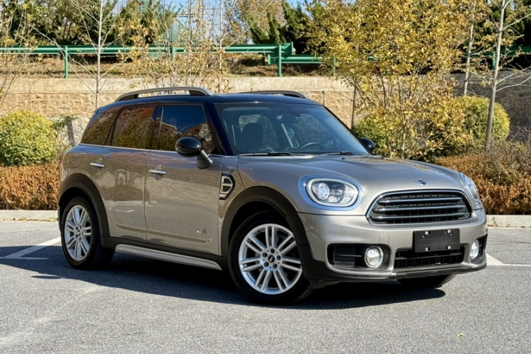 MINI Countryman 2017款 1.5T COOPER ALL4 旅行家车身外观6002