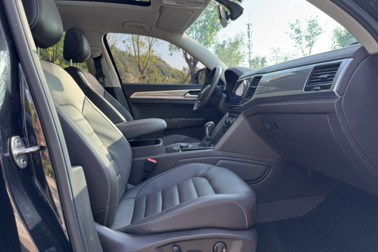 大众 途昂 2020款 380TSI 四驱豪华版 国VI中控内饰7010