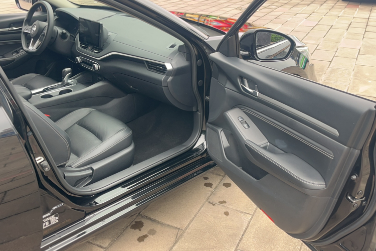 日产 天籁 2021款 2.0L XE 专享版中控内饰7006