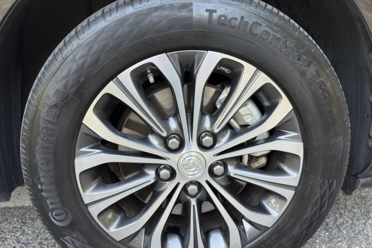 别克GL8 2021款 陆上公务舱 652T 尊贵型车身外观6004