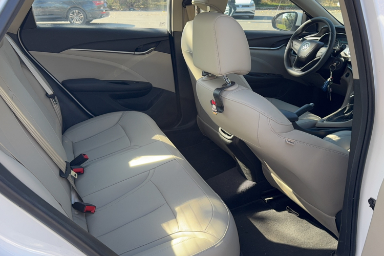 别克 英朗 2021款 典范 1.5L 自动精英型中控内饰7005