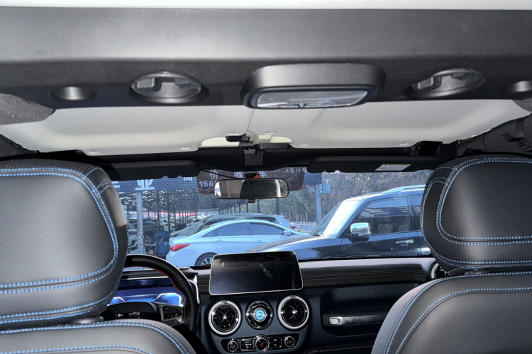北京BJ40 2024款 2.0T 城市猎人荣耀版局部细节22