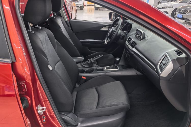 马自达3 昂克赛拉 2017款 三厢 1.5L 自动舒适型 国V中控内饰7009