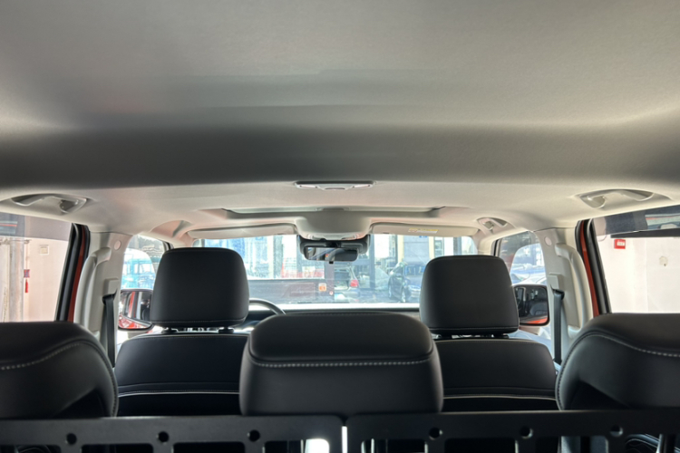 坦克300 2021款 越野版 2.0T 挑战者局部细节9003