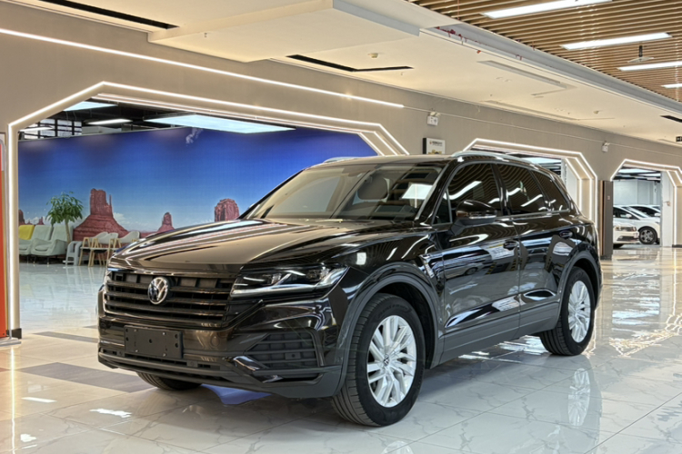 大众 途锐 2021款 2.0TSI 领航特别版车身外观1