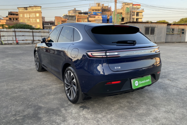 鸿蒙智行 问界M5 2022款 增程后驱标准版车身外观6005