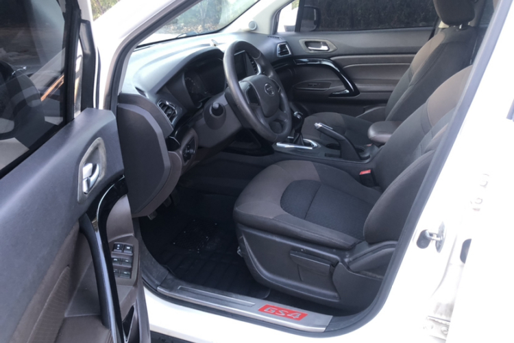 广汽传祺 传祺GS4 2015款 200T 手动舒适版中控内饰7003