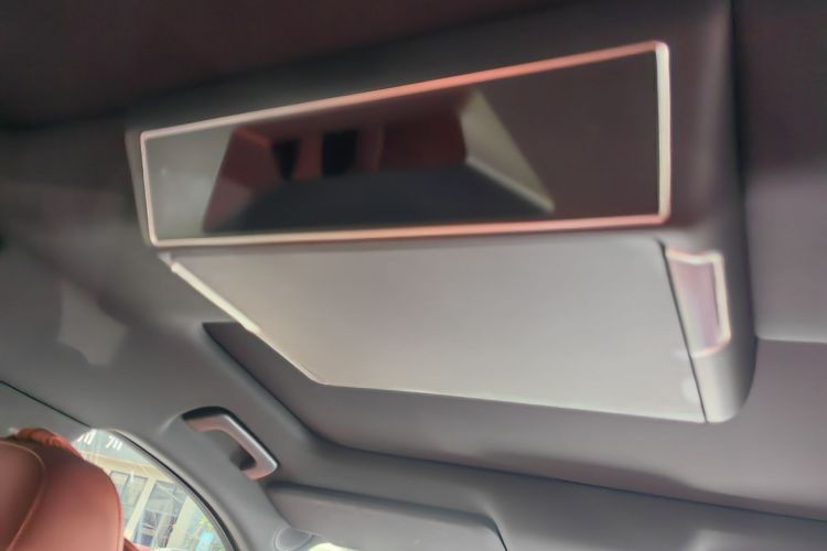 理想汽车 理想L8 2024款 Pro中控内饰7006