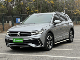 大众 途观L 2022款 330TSI 自动两驱R-Line旗舰版