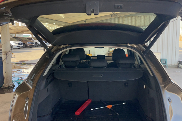 奥迪Q3 2018款 30周年年型 30 TFSI 标准型中控内饰7004