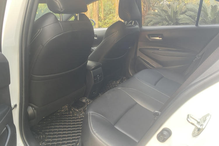 丰田 雷凌 2021款 TNGA 1.5L CVT进取版中控内饰7004