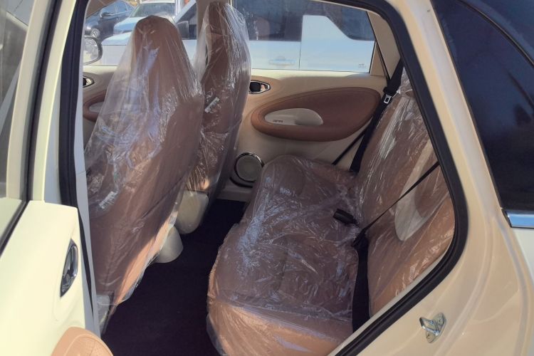 五菱汽车 五菱缤果 2025款 333km 灵犀互联款中控内饰7003