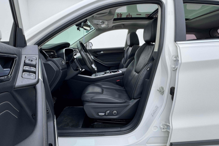 福特 领界 2019款 EcoBoost 145 CVT尊领型 国V中控内饰7005