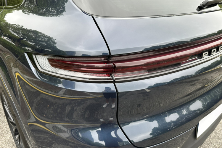 保时捷 2024款 Cayenne 3.0T车身外观6003