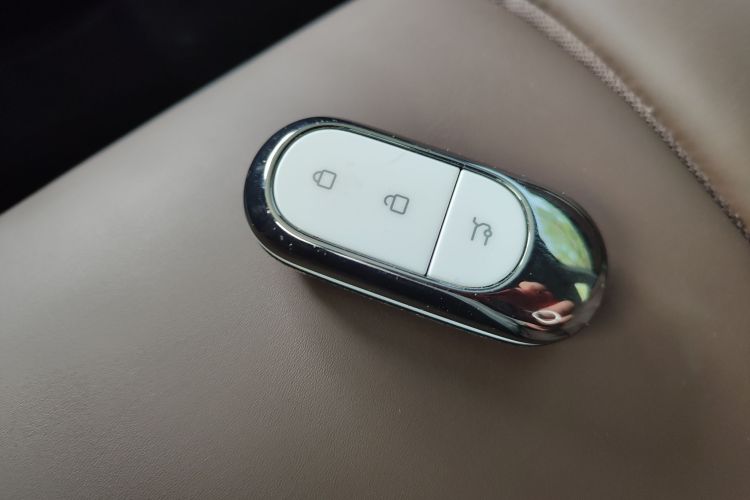 零跑汽车 零跑C01 2023款 增程 316 智享版局部细节9005